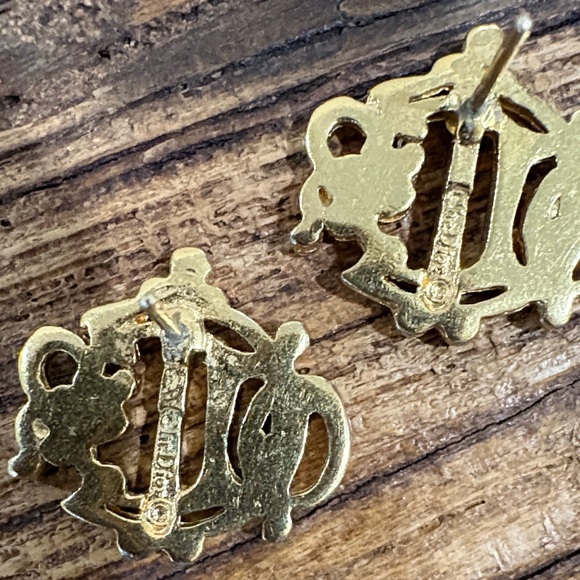 Dior Gold Necklace and Earring Set - Picture 6 of 12